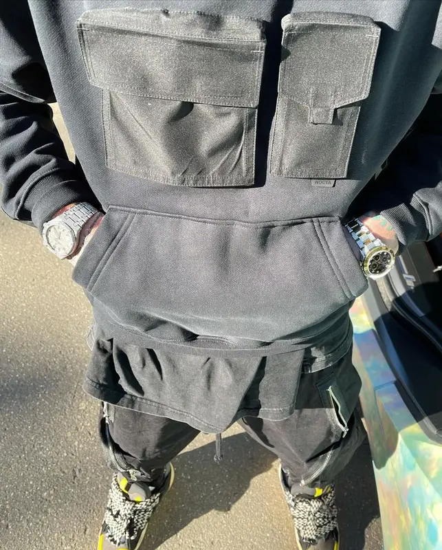 Элджей outfit in Balenciaga, Nike, and Drake Merch, 2021