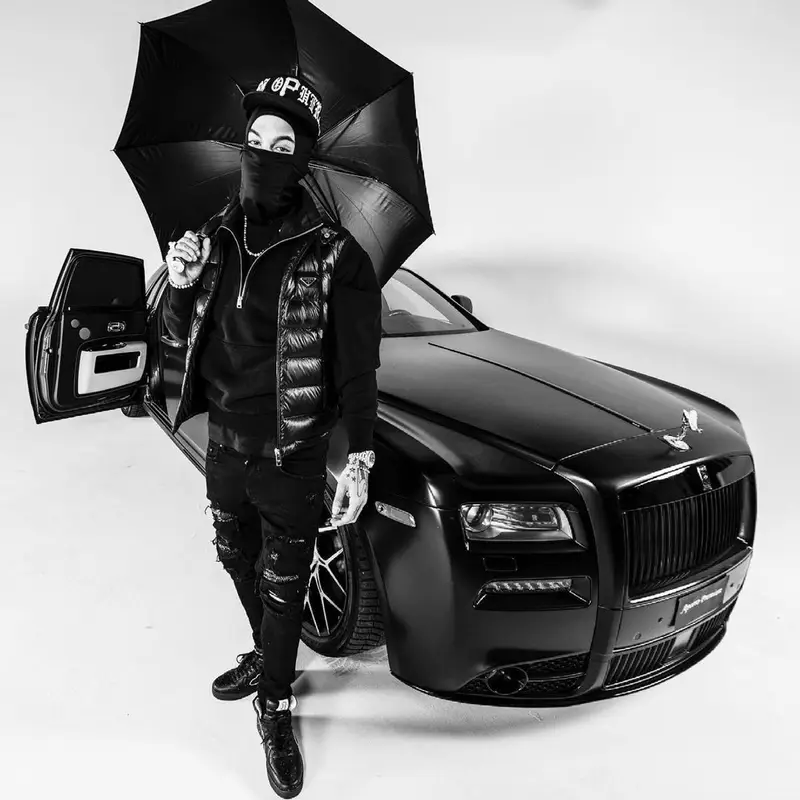 Sfera Ebbasta outfit in Prada and Enterprise Japan, 2021