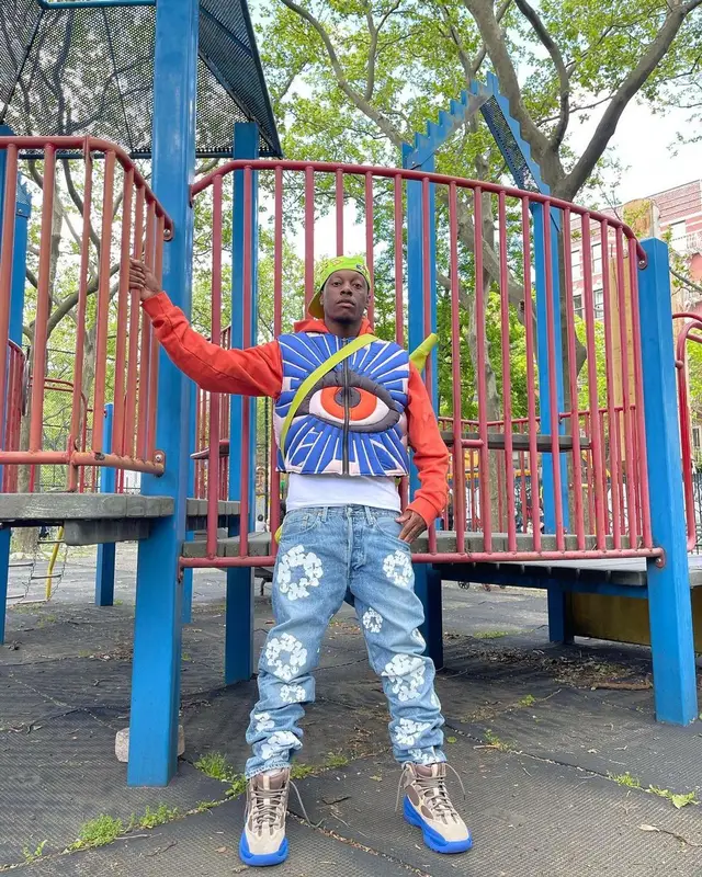 Bloody Osiris outfit in Levi’s, Yeezy, and Denim Tears, 2021
