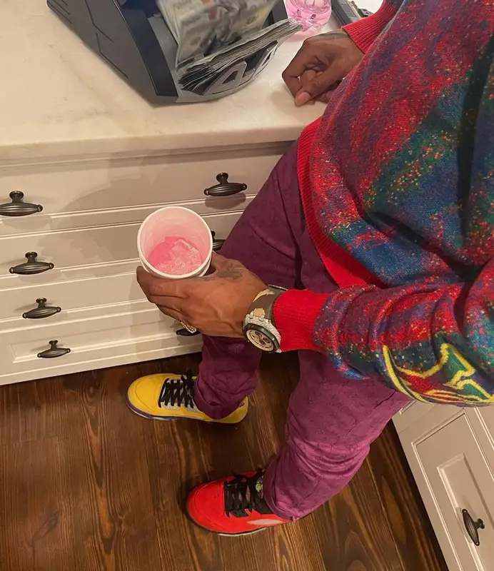 Key Glock outfit in Louis Vuitton, Jordan, and New Era, 2021