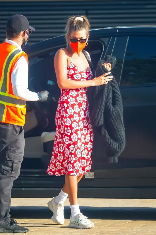 Hailey Bieber outfit in New Balance, Prada, and Lu Goldie, 2021