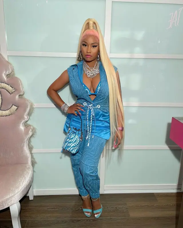 Nicki Minaj outfit in Fendi and Christian Louboutin, 2021
