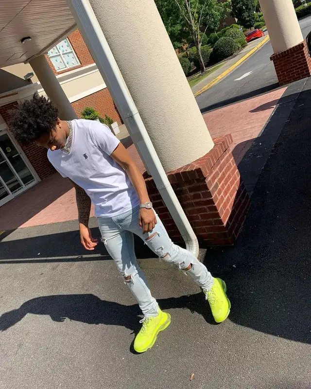 Mikey outfit in Stone Island, Burberry, and Balenciaga, 2021