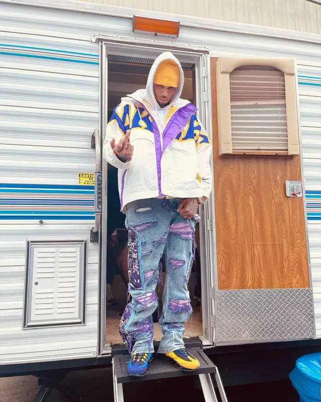 Chris Brown outfit in Nike, Bape, and Ambush, 2021