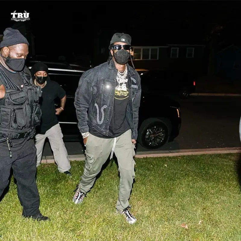 2 Chainz outfit in Amiri, Balenciaga, and New Era, 2021