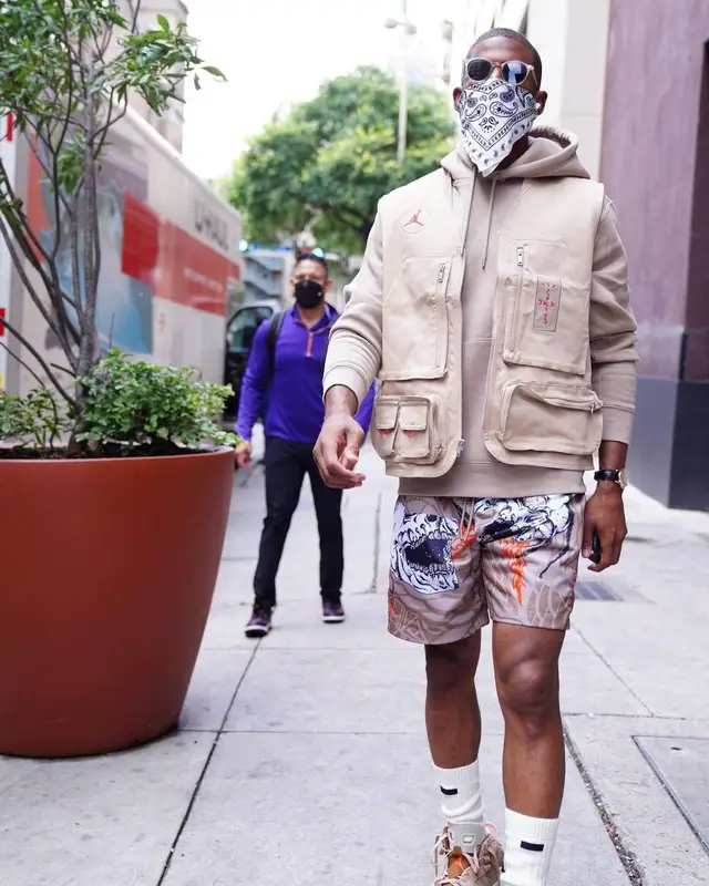Chris Paul outfit in Jordan, Garrett Leight, and Cactus Jack, 2021
