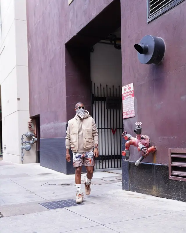 Chris Paul outfit in Jordan, Garrett Leight, and Cactus Jack, 2021