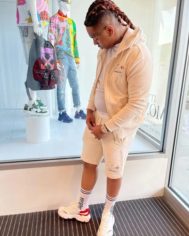 Lil Gotit outfit in Scotch & Soda and Dolce & Gabbana, 2021