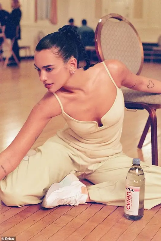 Dua Lipa outfit in Paris Georgia and Puma, 2021