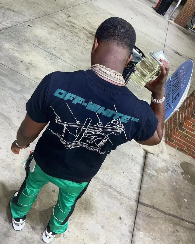 Bankroll Freddie outfit in Off-White and Dior, 2021