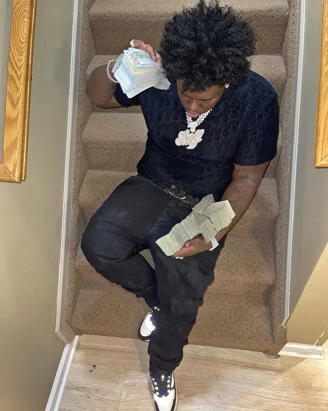 Sheff G outfit in Dior and Purple Brand, 2021
