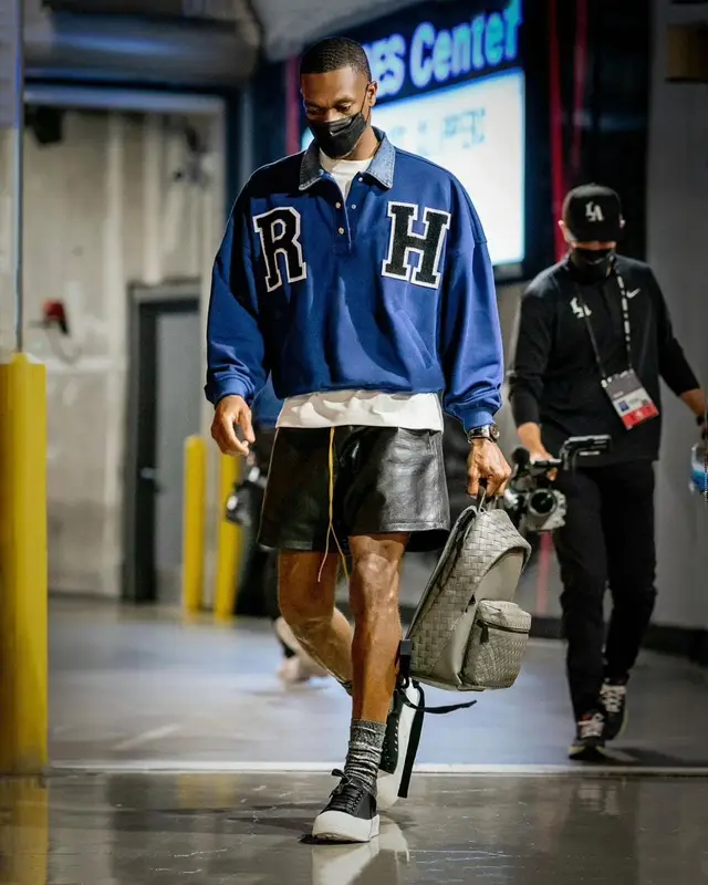 Rajon Rondo outfit in Rhude, Bottega Veneta, and Uniqlo, 2021