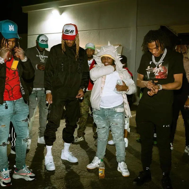 Lil Baby outfit in Off-White and Nike, 2021
