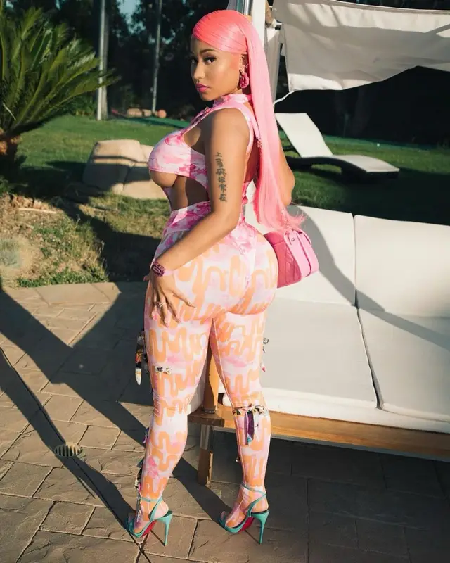 Nicki Minaj outfit in Collina Strada, Chanel, and Christian Louboutin, 2021