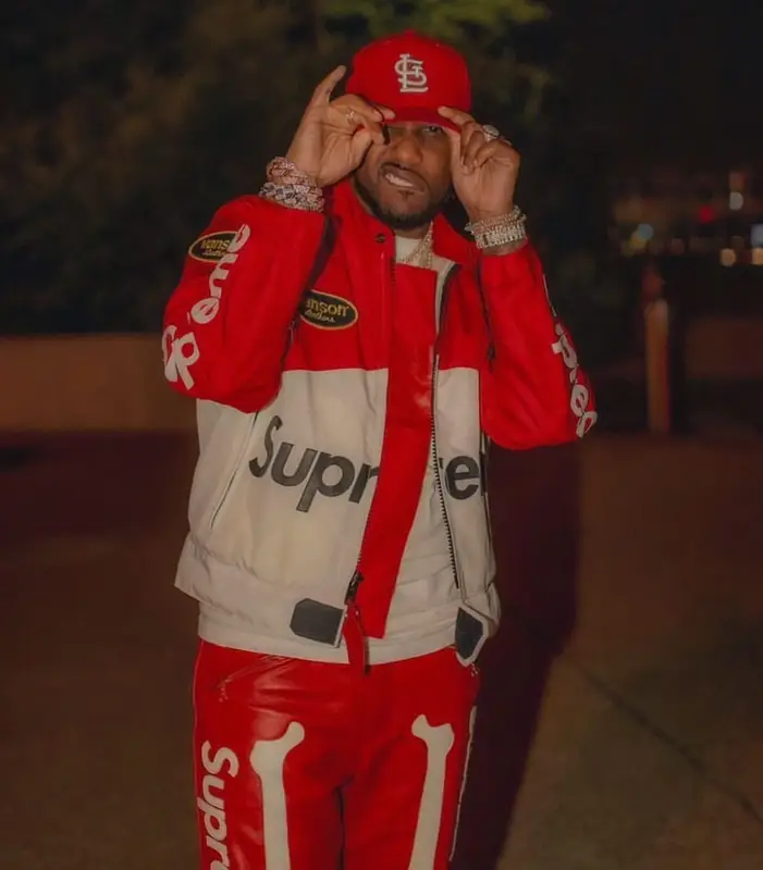 Fabolous outfit in Supreme, Nike, and New Era, 2021