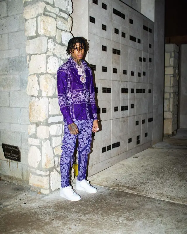 NLE Choppa outfit in Valabasas, Nike, and New Era, 2021