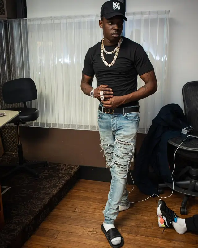 Bobby Shmurda outfit in Dior and Amiri, 2021