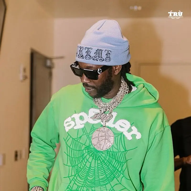2 Chainz outfit in Young Thug Merch, Louis Vuitton, and Supreme, 2021