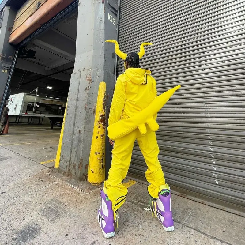 Bloody Osiris outfit in Post Archive Faction and Social Experiment, 2021
