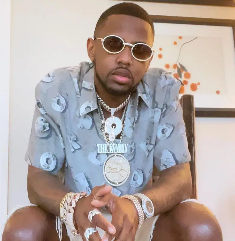 Fabolous outfit in Dior, Kith, and Daniel Arsham, 2021