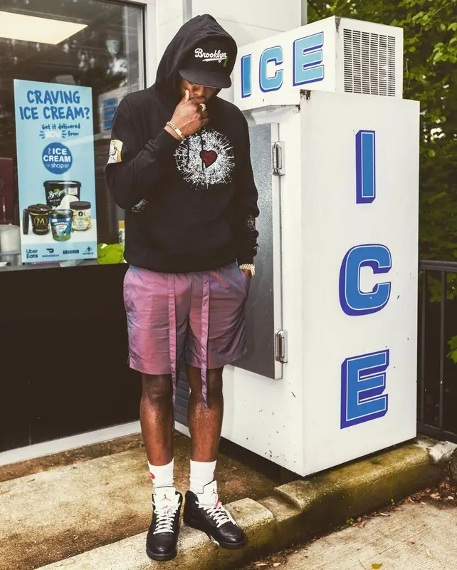 Fabolous outfit in Blood's Thicker, Nike, and Drake Merch, 2021
