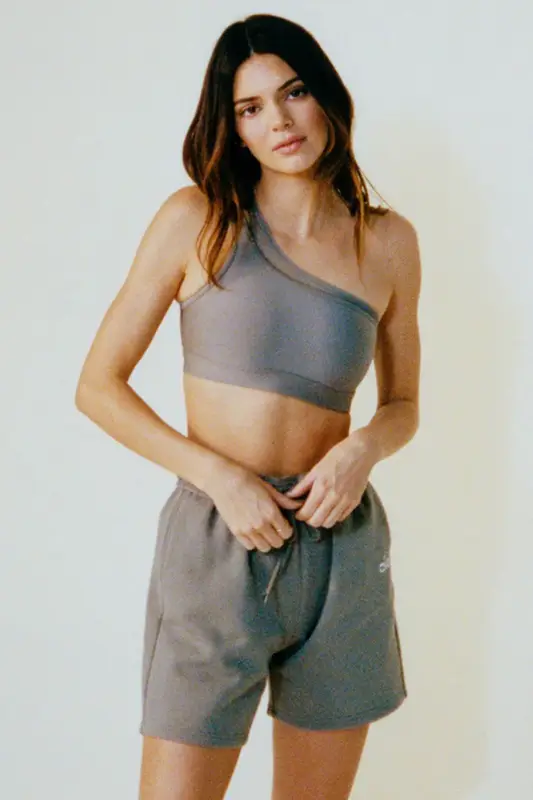Kendall Jenner outfit in Alo Yoga, 2021