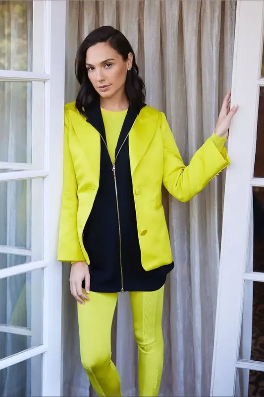 Gal Gadot outfit in Az Factory, 2021