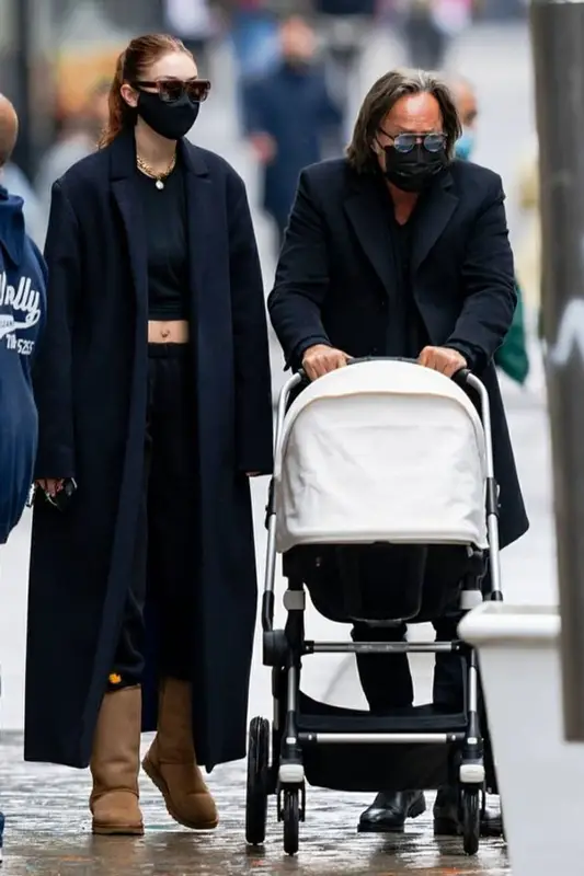 Gigi Hadid outfit in Los Angeles Lakers, masQd, and Madhappy, 2021
