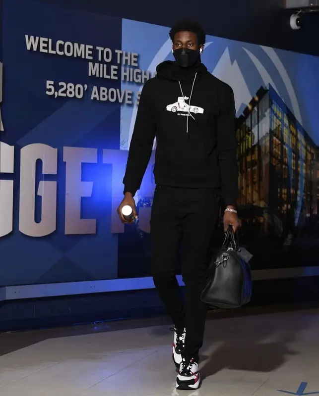 Jaren Jackson Jr. outfit in Well Known Studios, 2021