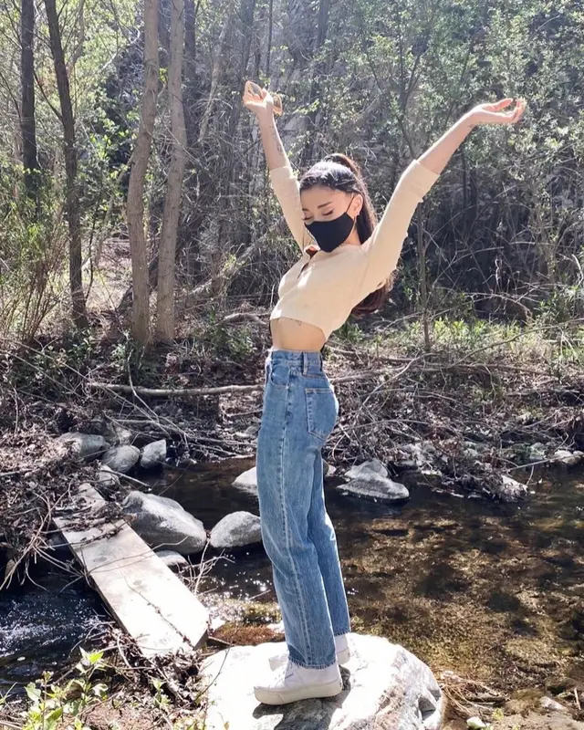 Ariana Grande outfit in JoosTricot, Slvrlake, and Superga, 2021