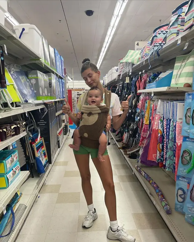 Hailey Bieber outfit in New Balance, Artipoppe, and Maskc, 2021