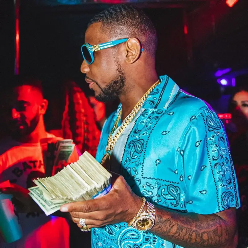 Fabolous outfit in Amiri, Nike, and Louis Vuitton, 2021