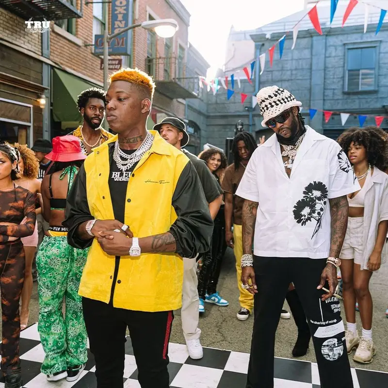 2 Chainz outfit in Prada and Amiri, 2021