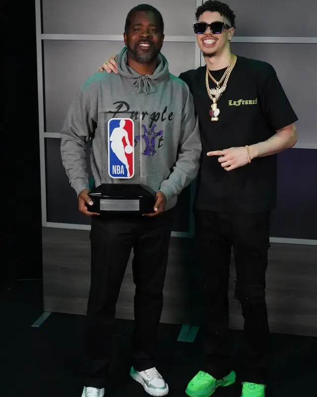 LaMelo Ball outfit in Valabasas, Balenciaga, and Louis Vuitton, 2021