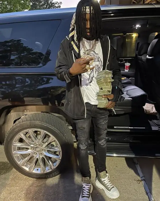 Polo G outfit in Amiri and Burberry, 2021