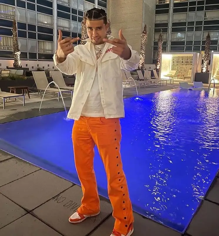 Kap G outfit in Novacaine, 2021