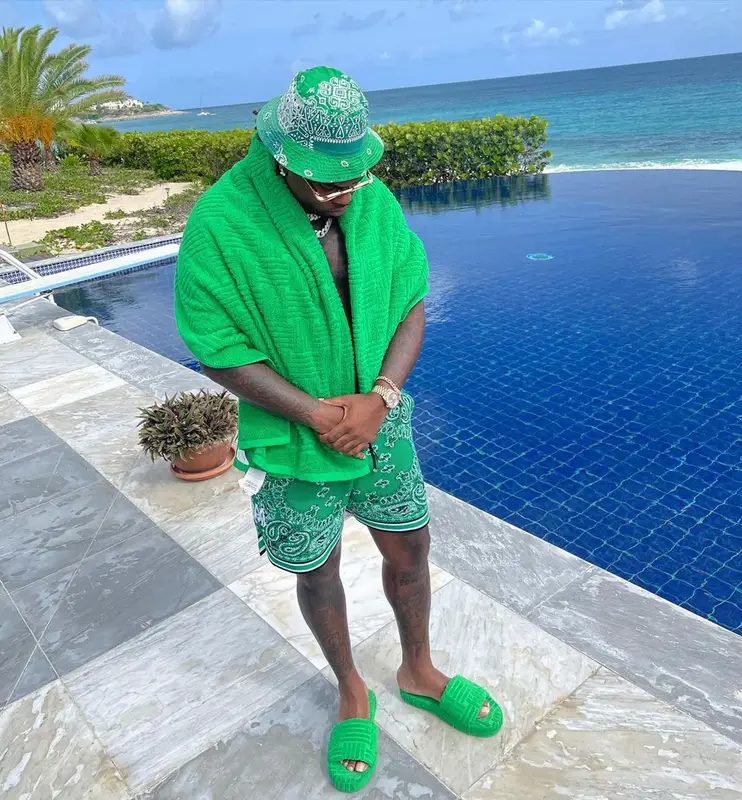 Gunna outfit in Cartier, Kapital, and Bottega Veneta, 2021