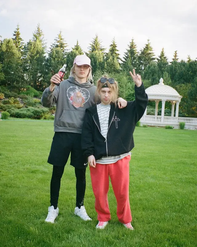 Платина outfit in Глянец, Nike, and Freebandz, 2021