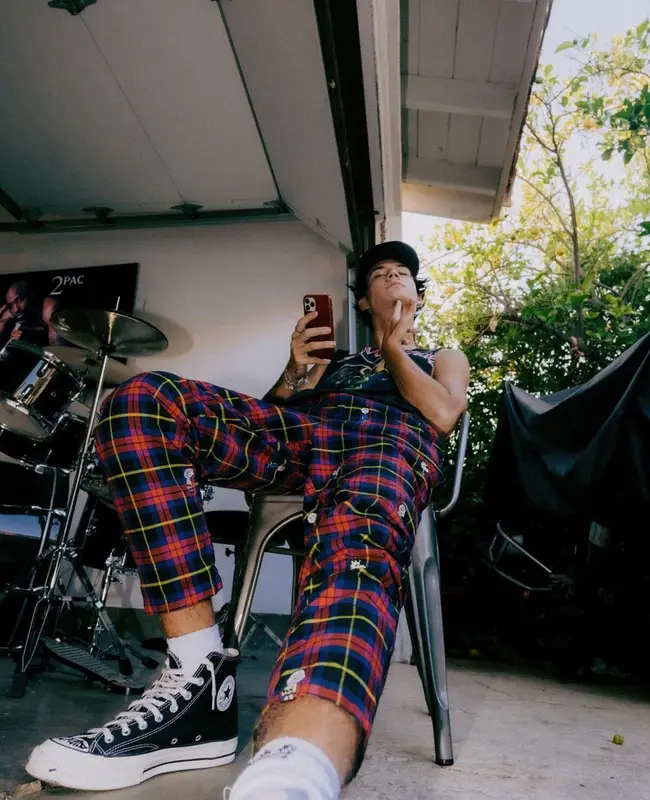 Jxdn outfit in Comme Des Garcons, New Era, and Converse, 2020