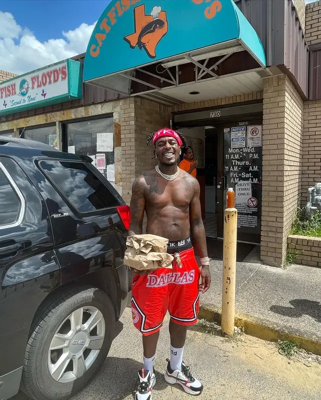 Sauce Walka outfit in Young Kings, 2021
