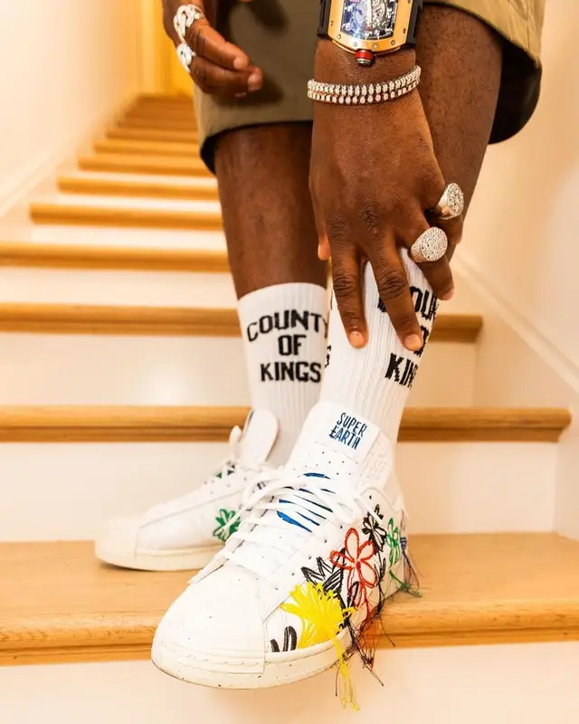 Fabolous outfit in Macys, Adidas, and Louis Vuitton, 2021