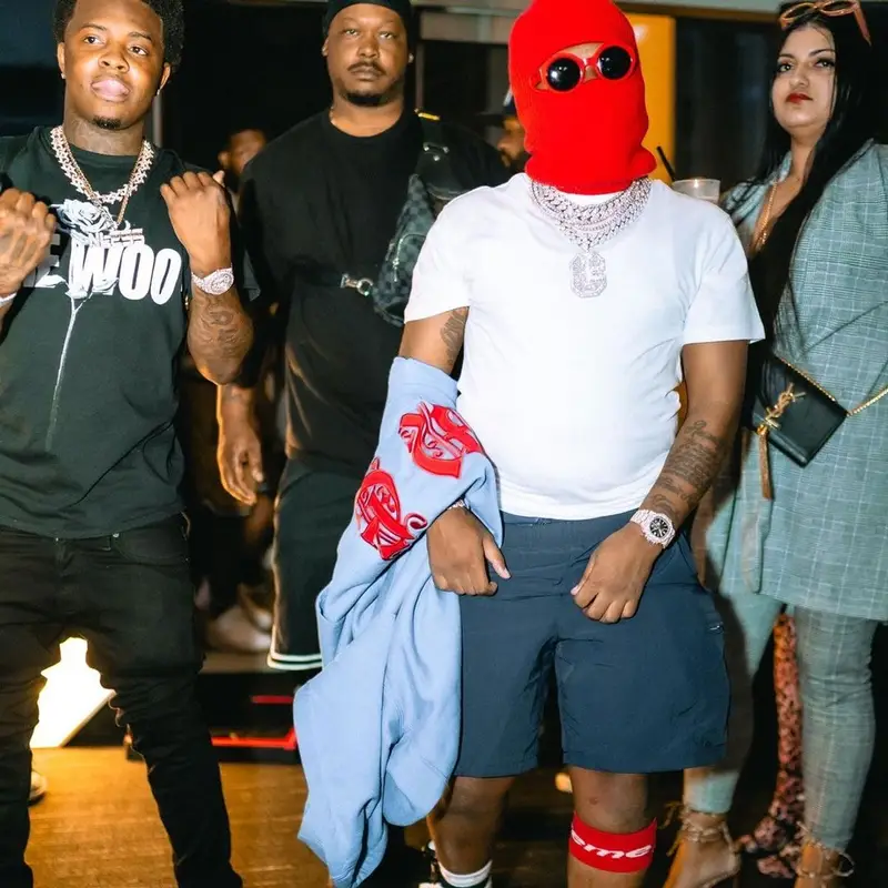 42 Dugg outfit in Nike, Supreme, and New Era, 2021