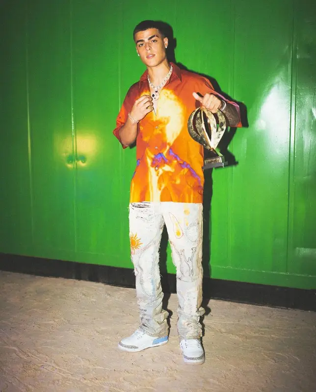 Lunay outfit in Dries Van Noten, Who Decides War, and Jordan, 2021