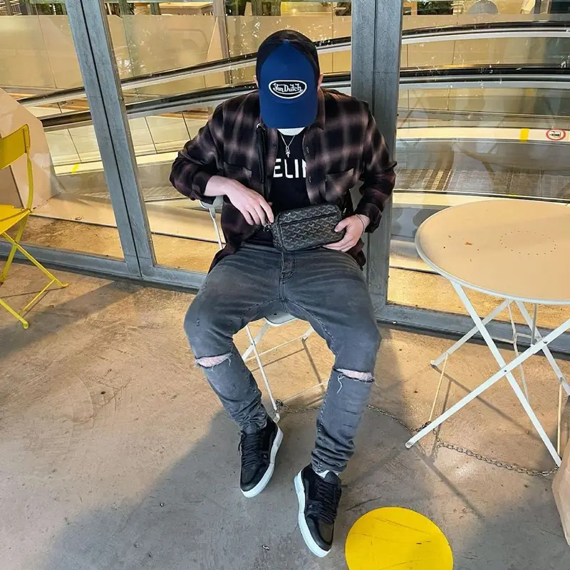 Big Baby Tape outfit in Amiri, Gucci, and Von Dutch, 2021