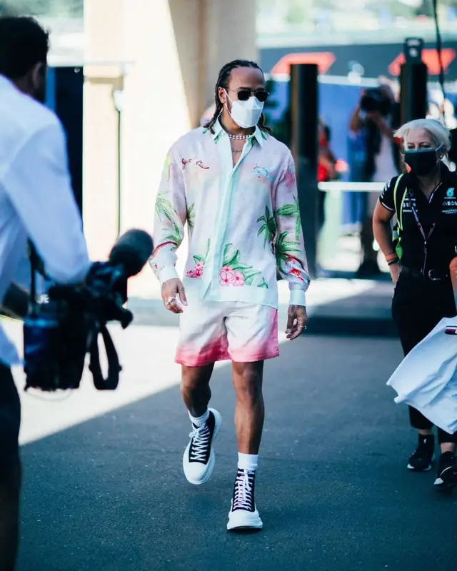 Lewis Hamilton outfit in Casablanca, Police, and Lewis Hamilton, 2021