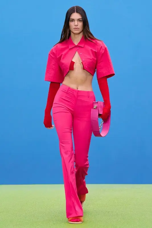 Kendall Jenner outfit in Jacquemus, 2021