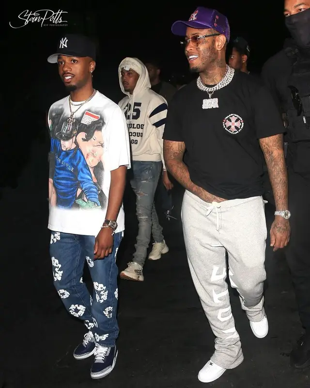 Metro Boomin outfit in Levi’s, New Era, and Denim Tears, 2021