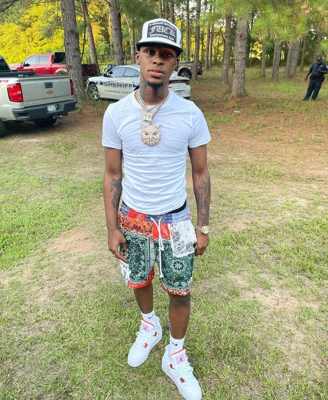 Toosii outfit in Jordan, Chrome Hearts, and Nike, 2021
