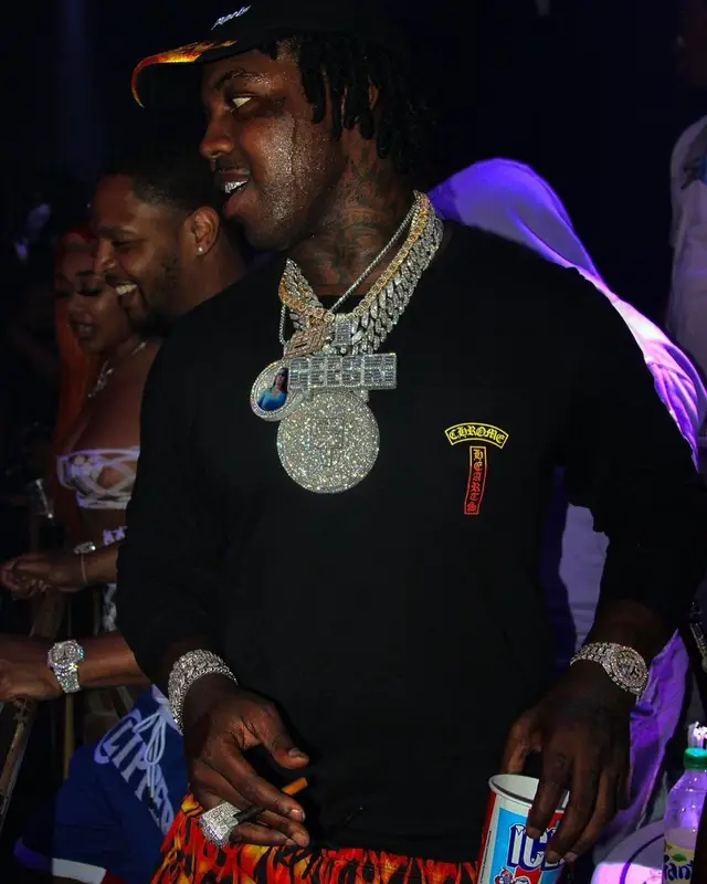 EST Gee outfit in Chrome Hearts and Palm Angels, 2021