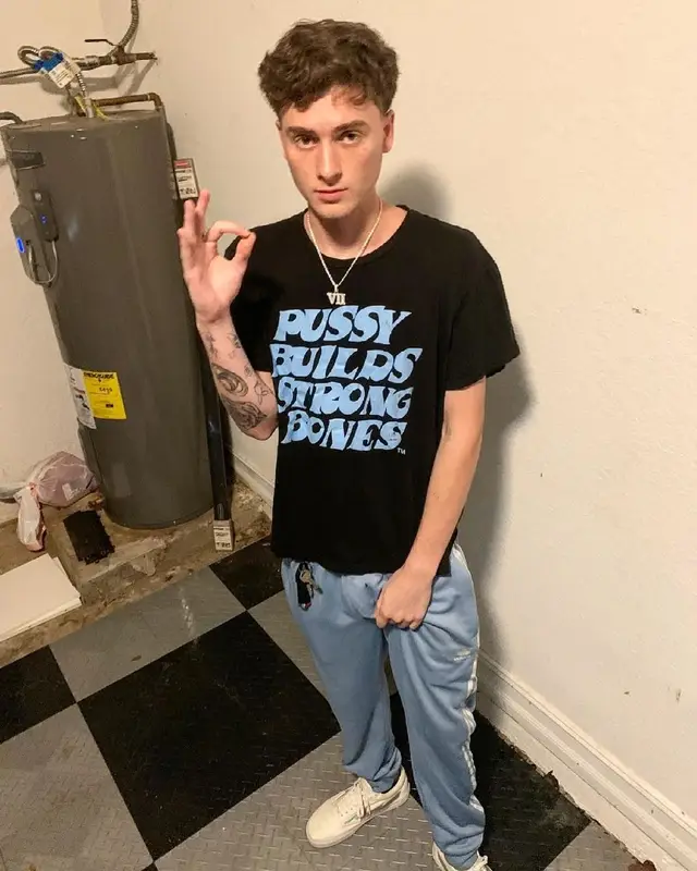 Dracovii outfit in LaRopa, Adidas, and Vans, 2021